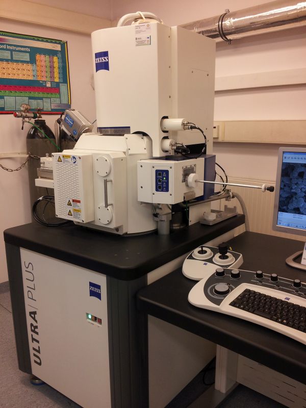 Skaningowy mikroskop elektronowy Zeiss Ultra Plus